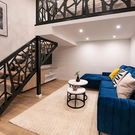 Andrassy - N14 * Budapest